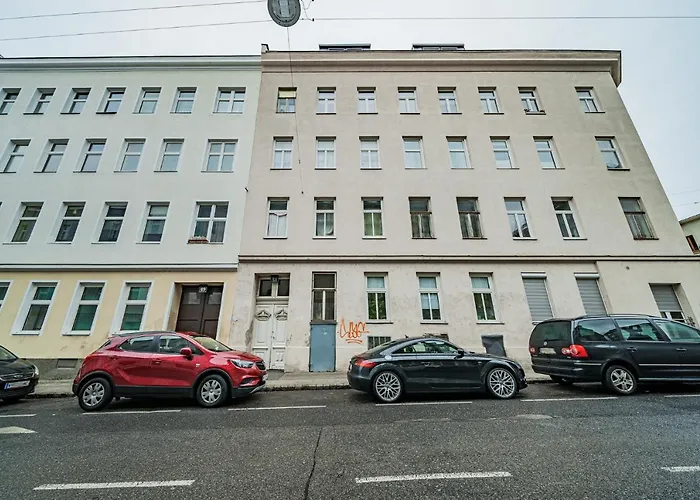 Zeus Design - Reumannplatz Apartment *